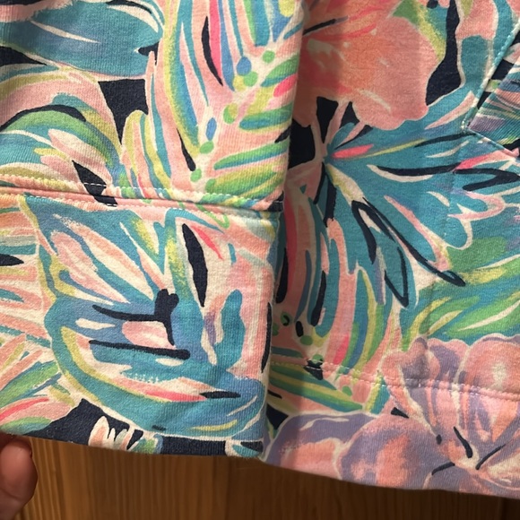 Lilly Pulitzer Top - Picture 2 of 8